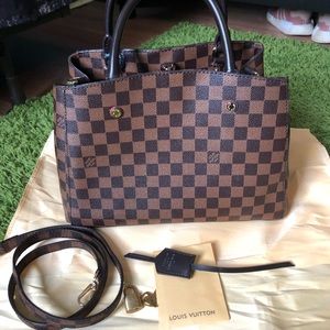 LV Satchel all included